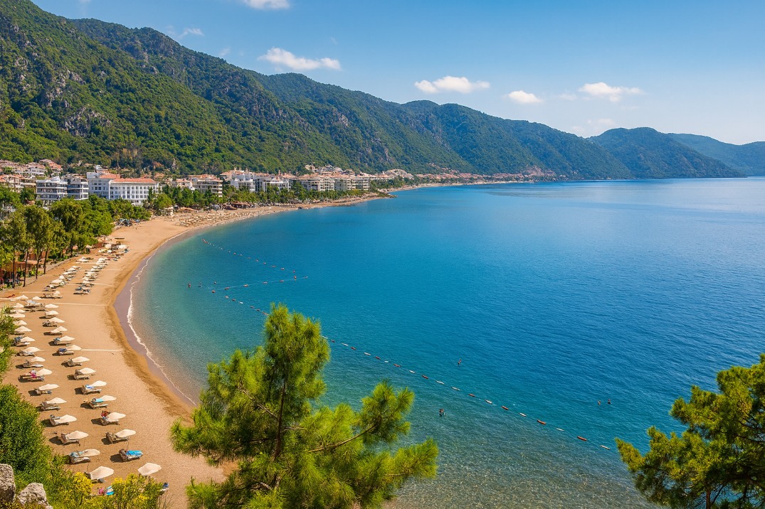 Набережная Ичмелера Набережная Ичмелера