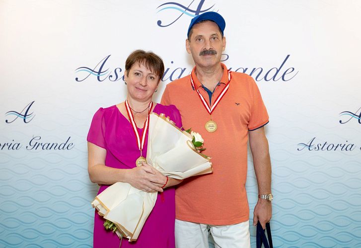 Astoria Grande встретила 100 000-го пассажира