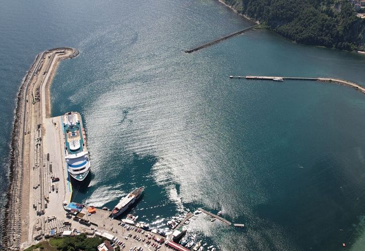 Путешественники Astoria Grande побывали в турецком порту Амасра