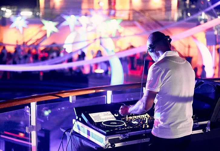 Танцевальные мини-круизы